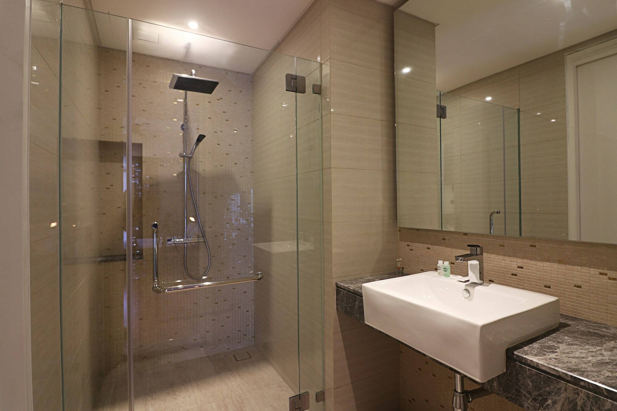 Anggun By Kl Suites Kuala Lumpur Zewnętrze zdjęcie